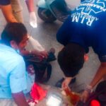 Motociclista atropella a ciclista entre las avenidas Chac Mool y Niños Héroes