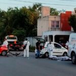 TRÁGICO AMANECER: Mueren taxista y motociclista en accidentes en Cancún