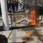 Feministas incendian la entrada de la casa de campaña de Salgado Macedonio (+video)