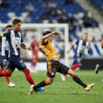 Pachuca da la campanada ante Rayados