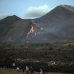 Volcán La Soufrière registra estruendosa actividad en la isla de San Vicente