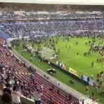 Horror en México: ¡Batalla campal entre hinchas de Querétaro y Atlas y ya se habla de 17 muertos!