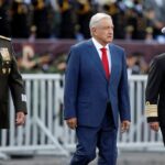 AMLO divide a la oposición de México con plan para impulsar poder de los militares