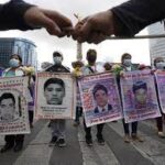 México: detenidos ocho militares por la desaparición de los 43 estudiantes de Ayotzinapa