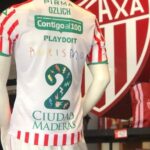 NECAXA: EVA LONGORIA LUCIÓ JERSEY CONMEMORATIVO DEL DÍA INTERNACIONAL DEL AUTISMO