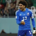 Guillermo Ochoa, el héroe eterno de un México superior a Polonia