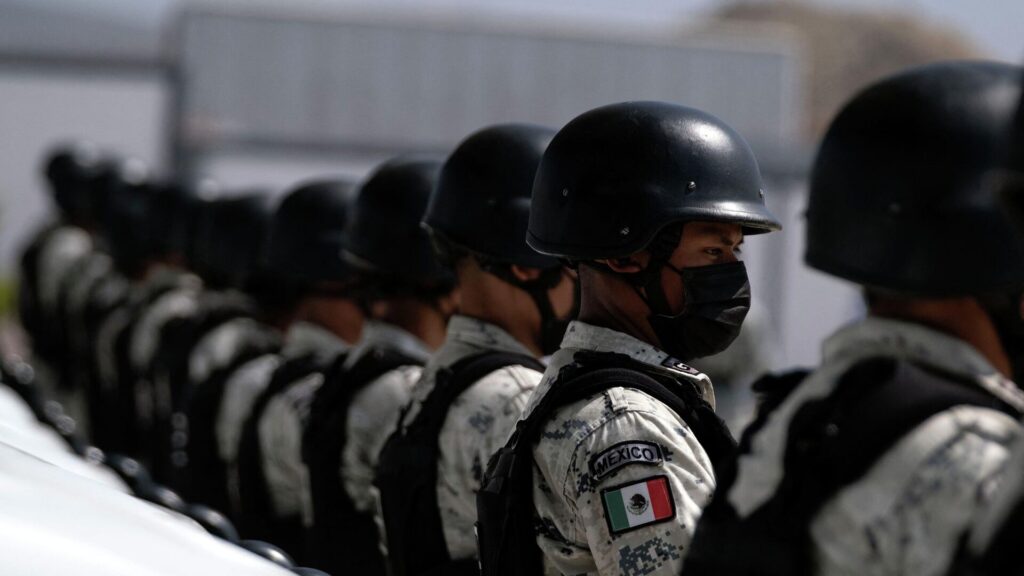 Diputados de México aprueban que Guardia Nacional pase a control de la Defensa