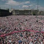 Más de 100.000 personas protestan en México contra las modificaciones al INE