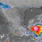 Tormenta tropical Karl afectará siete estados de México