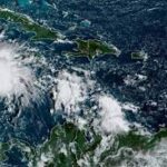 Ciclón tropical Lisa cruza hacia sur de México