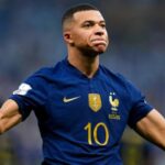 Kylian Mbappé minimiza ataques de "Dibu" Martínez