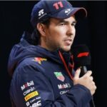 Presume Checo Pérez casco de Ant-Man y dice que lo estrenará en la F1