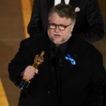 Guillermo del Toro recibió el Oscar a Mejor Película Animada por &quot;Pinocho&quot;