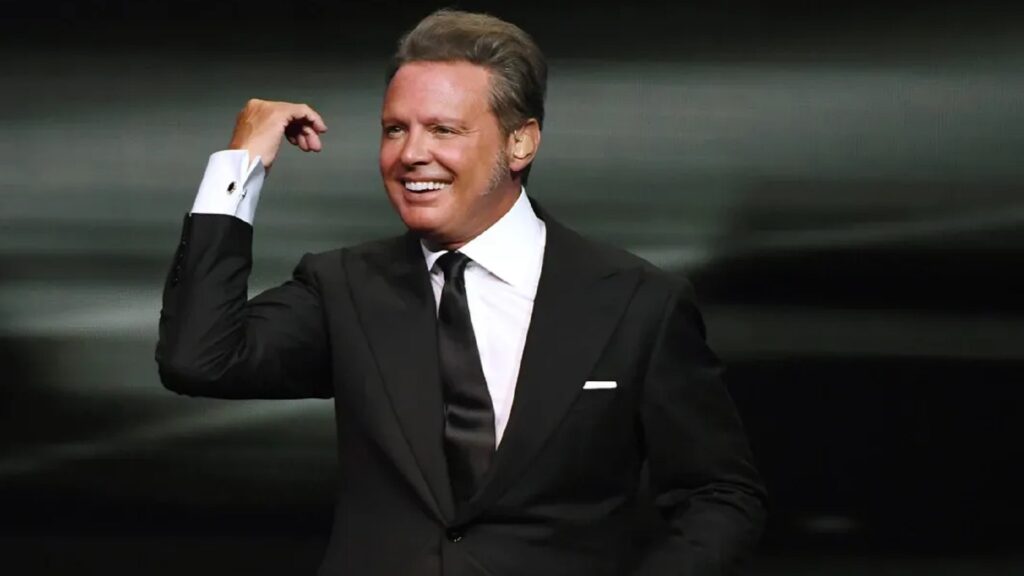 Anuncia Luis Miguel fechas de conciertos