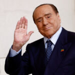 Hospitalizan a Berlusconi por problemas cardiovasculares