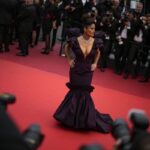 ¡Impactante! Salma Hayek deslumbra a todos en el festival de Cannes