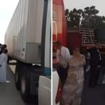 Novios armaron fiesta y sesión de fotos en pleno bloqueo de autopista México-Puebla