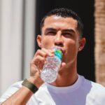 CR7 envuelto en polémica por promover marca de agua con supuestos beneficios inexistente