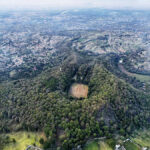 El Teoca: Un campo de futbol en el cráter de un volcán