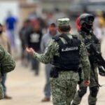 Los campesinos que se enfrentaron y mataron a 10 narcos en México que los extorsionaban (y el temor a una venganza del cartel)