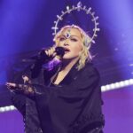 Fans demandan a Madonna por iniciar tarde su concierto en Brooklyn