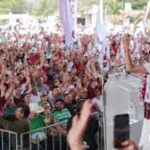 AL RITMO DEL TRADICIONAL MAYAPAX, RECIBEN A CLAUDIA SHEINBAUM EN QUINTANA ROO