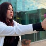 Crean la “pistola rosa” un arma de defensa personal para las mujeres en Tijuana y elaborada por mujeres