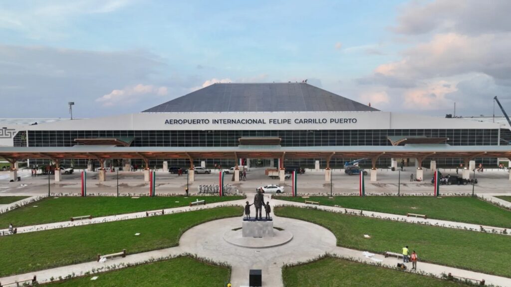 Bajan tarifas de transporte desde el aeropuerto de Tulum