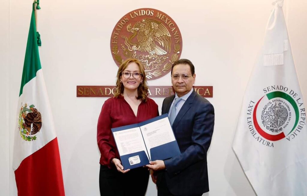 Vero Díaz recibe su acreditación como Senadora por Zacatecas