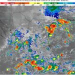 Frente número 1, onda tropical 20 y canales de baja presión afectan a México