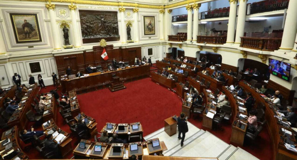 Escándalo por prostitución a cambio de votos en el Congreso