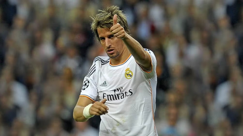 Fabio Coentrao, de jugar con el Real Madrid a dedicarse a la pesca