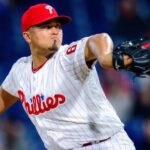 ¡Uno más! Diablos Rojos de México suman a Víctor Arano como pitcher para la próxima temporada