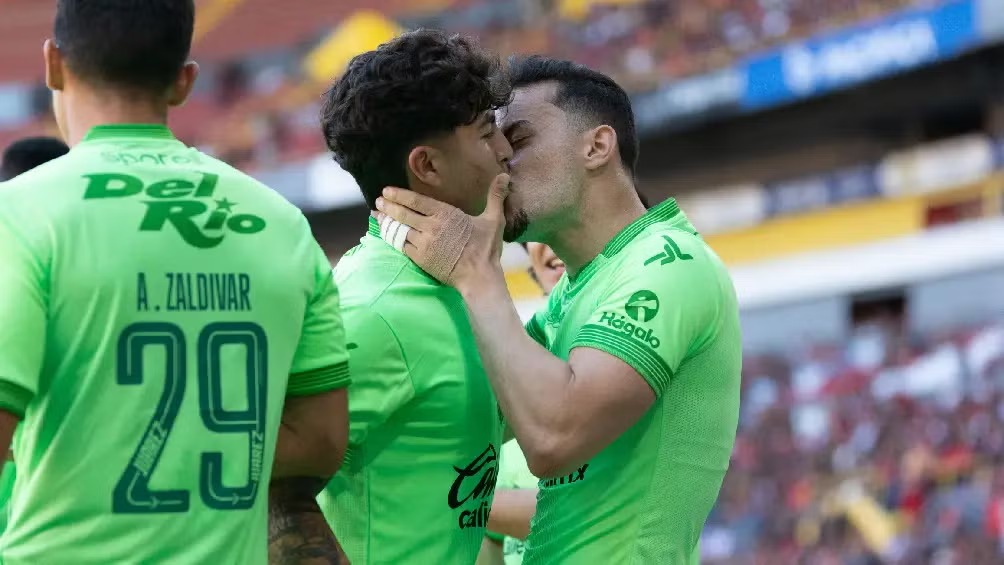 ¡Secreto en la cancha! Festejo de Denzell García y Guilherme Castilho se vuelve viral tras partido entre Atlas y Juárez