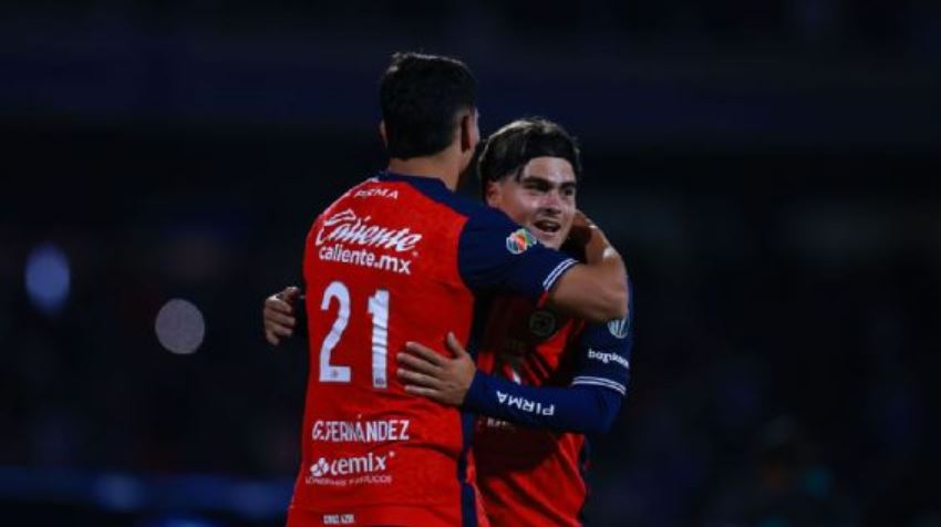 Cruz Azul vs. Léon: La Máquina pita en medio de nueva polémica con vectores