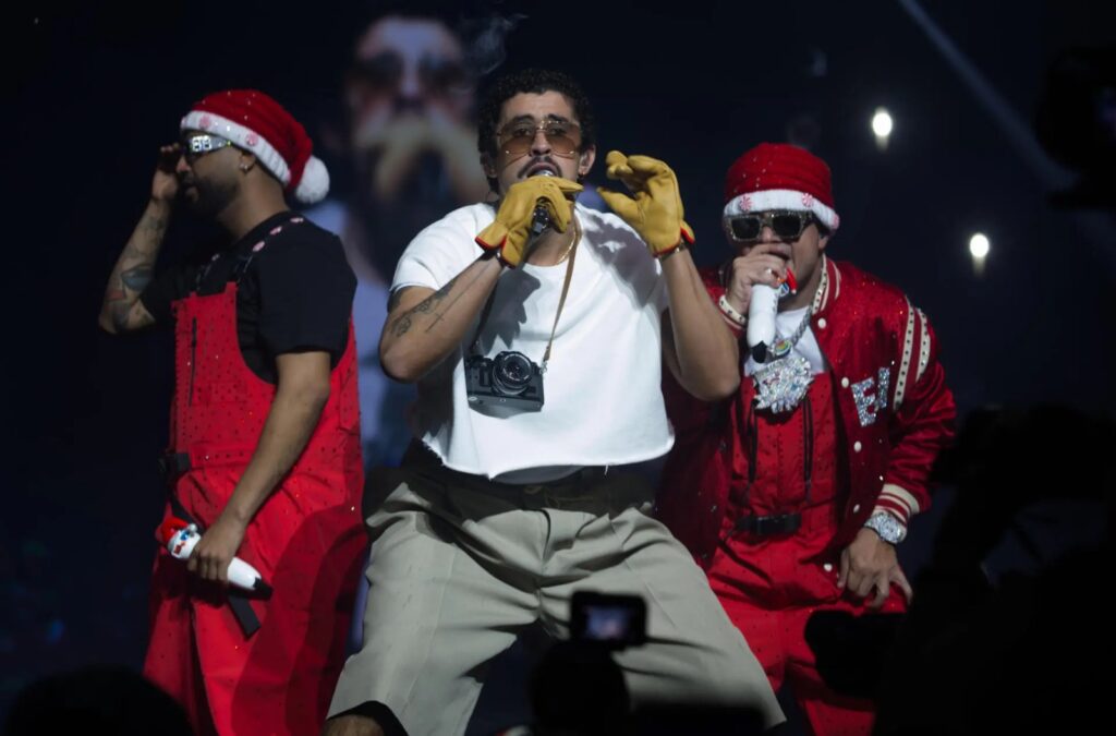 Universidad de Estados Unidos impartirá un curso sobre Bad Bunny y su último disco