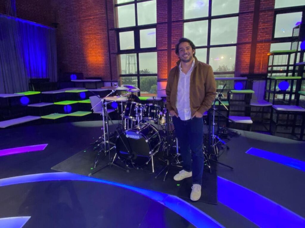 HYBE, disquera de BTS, apuesta por la música regional: sin apología a la vîolencîa y cuidando el desarrollo de los artistas