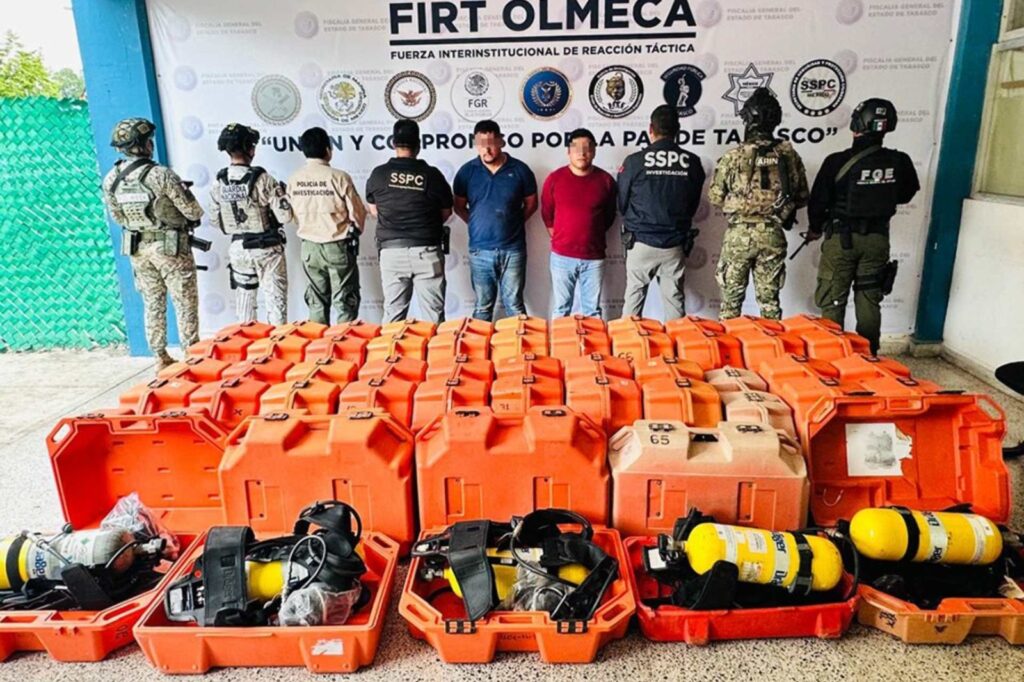 Detienen a dos sujetos por asalto a plataforma de Pemex en Campeche