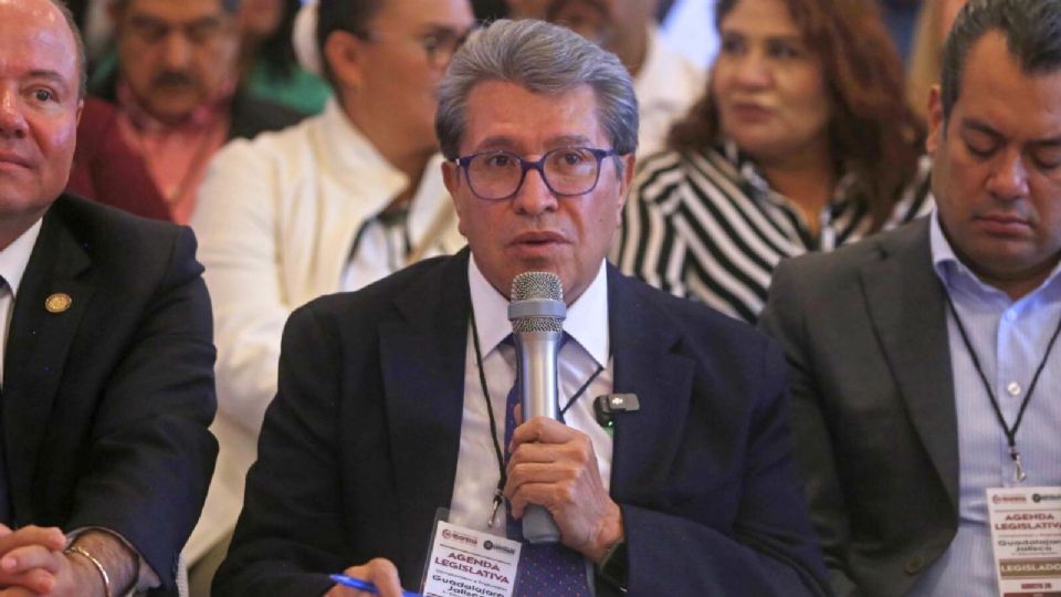 Imposible eliminar de la Constitución a los pluris, sería una ‘involución’: Ricardo Monreal