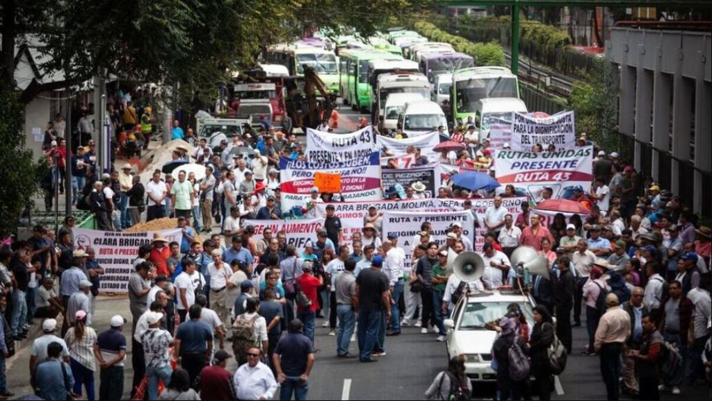 Transportistas cancelan megabloqueo en CdMx tras acuerdo con autoridades