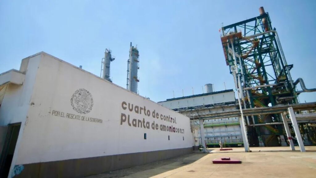 Pemex dará acompañamiento a los cinco trabajadores lesionados en complejo Cosoleacaque