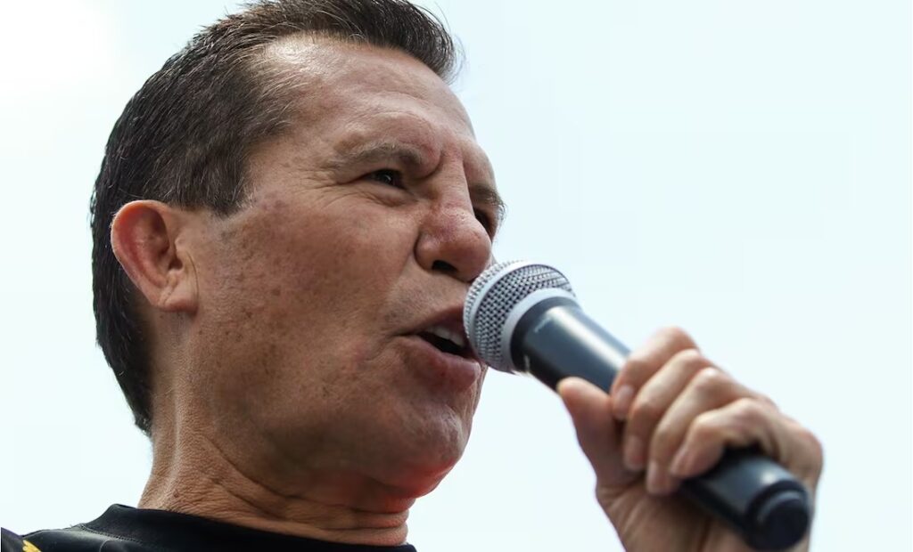 Julio César Chávez es hospitalizado de emergencia en Culiacán; fue operado por fuerte dolor