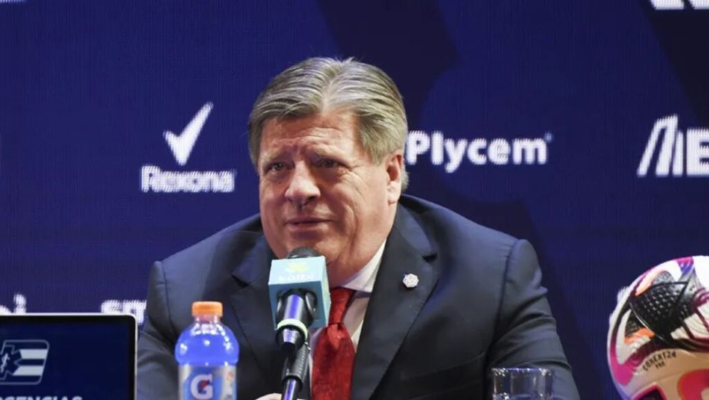 Miguel Herrera presenta su convocatoria para las eliminatorias mundialistas con algunas sorpresas