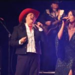 Vivir Quintana invitó a Majo Aguilar a su concierto