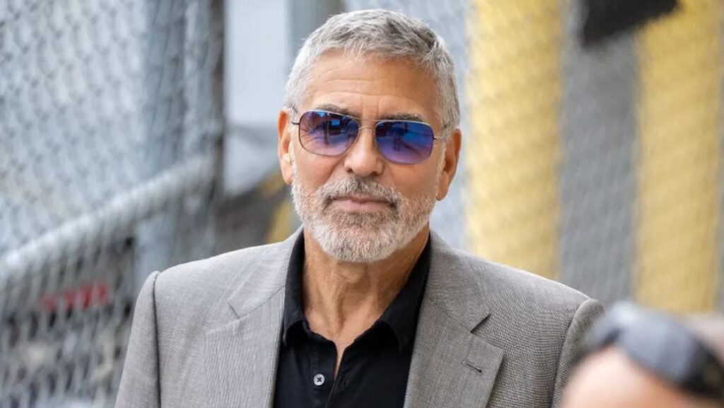 George Clooney anuncia que ya no besará a actrices en sus películas tras pacto con su esposa