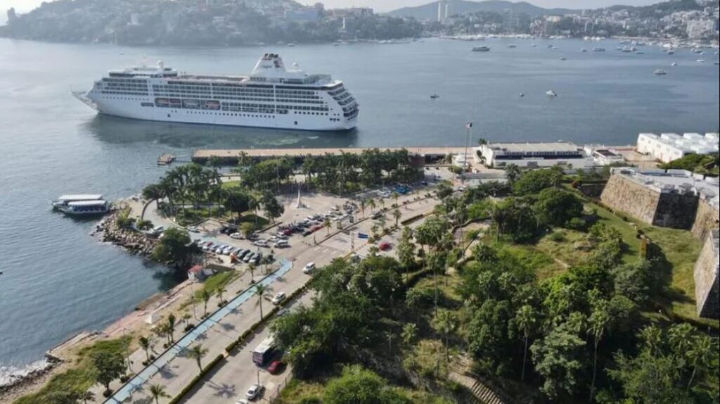 «Acapulco está de pie»: Claudia Sheinbaum invita a la población a visitar este destino turístico