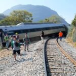 Sheinbaum garantiza “reparación integral” a víctimas y familiares del descarrilamiento del Tren Interoceánico