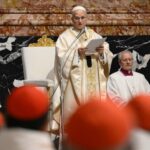 El papa León XIV lamentó que la Iglesia “cerrase la puerta” a las víctimas de abusos, lo que hizo que su dolor “fuese más fuerte”