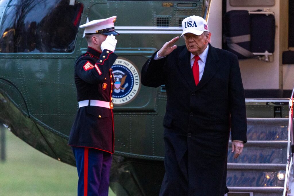 Trump insiste en tomar el control de Groenlandia