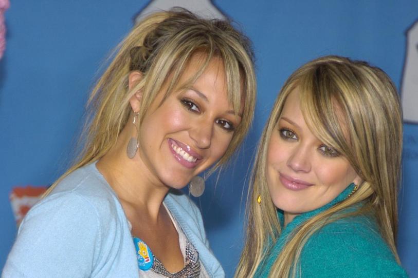 «La parte más solitaria de mi existencia»: Hilary Duff habla sobre distanciamiento con su hermana